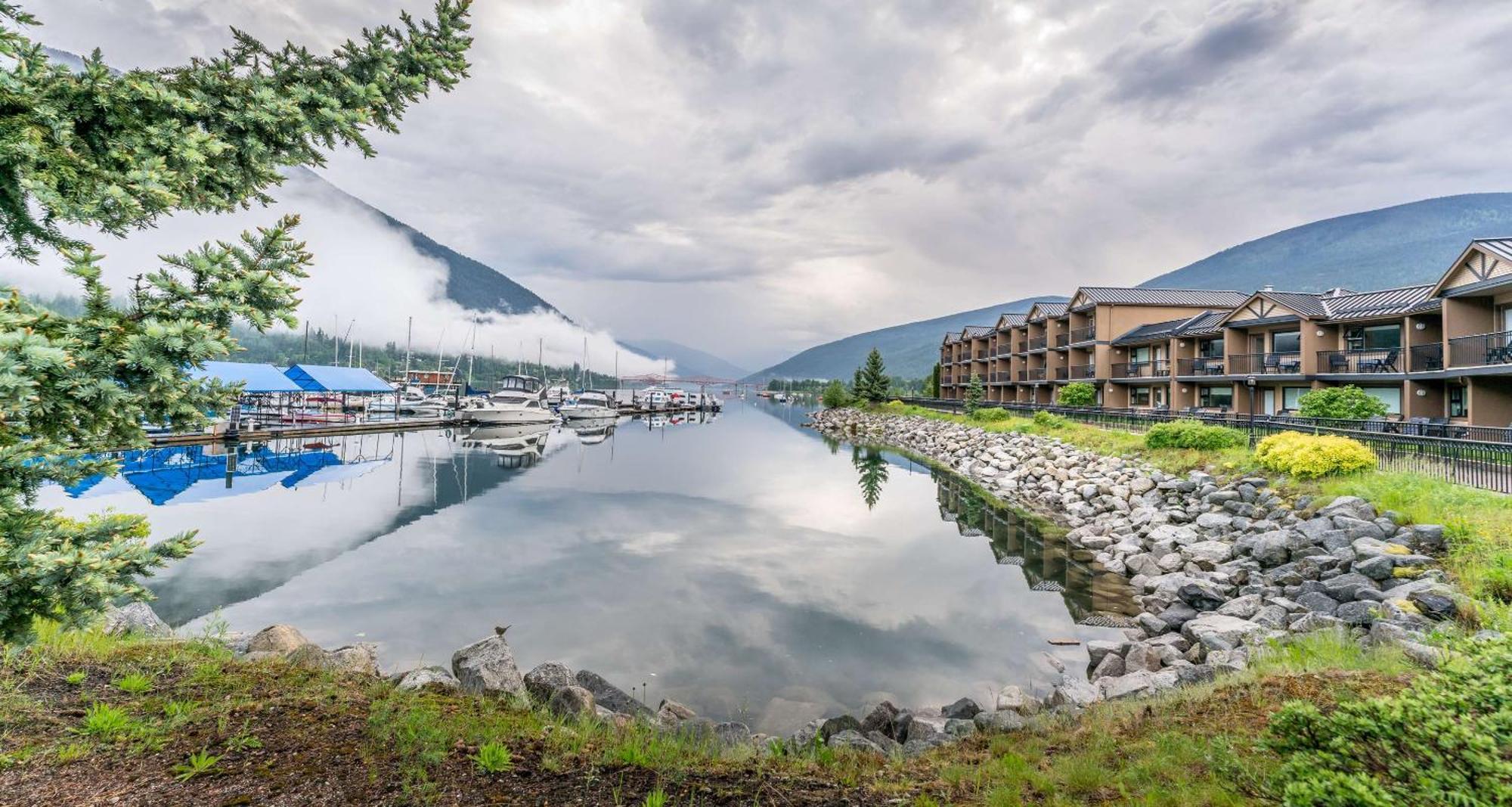 Prestige Lakeside Resort, Worldhotels Elite Nelson Bagian luar foto