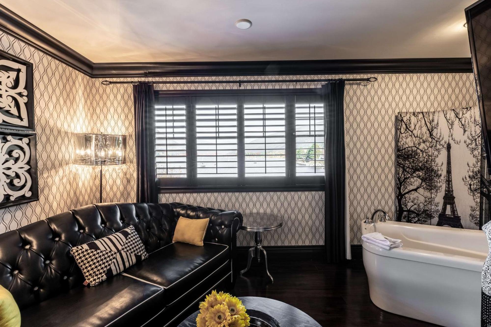 Prestige Lakeside Resort, Worldhotels Elite Nelson Bagian luar foto